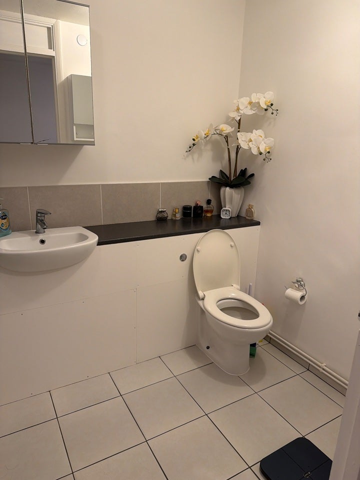Room Prospect Ring in Greater London