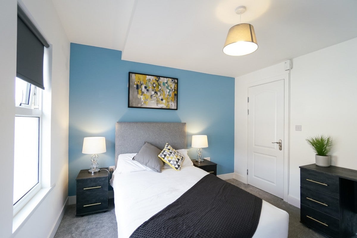 Room Norfolk Road in Reading