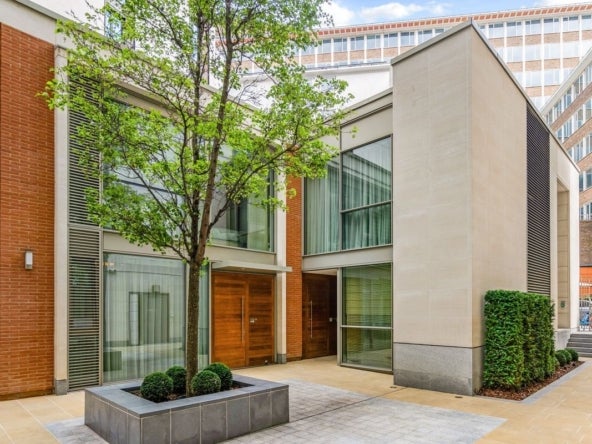 Flat Knightsbridge in City of Westminster