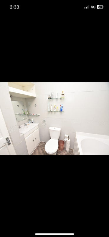 Room Wedderlea Drive in Glasgow