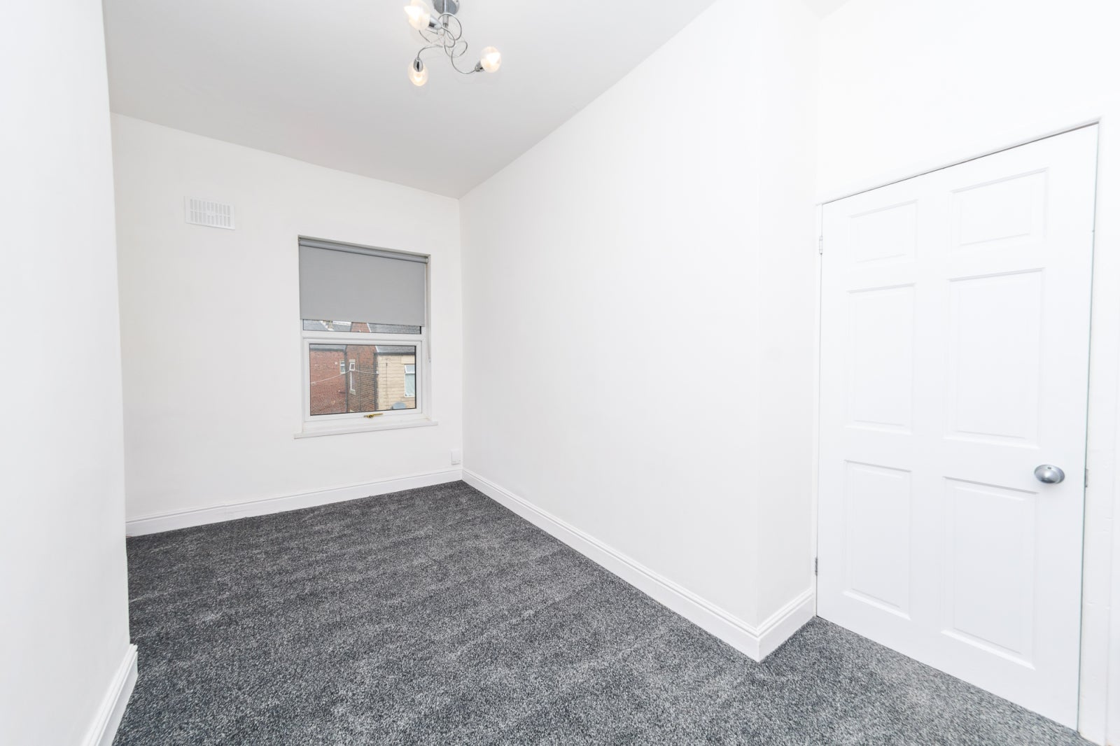 Flat Peel Street in Leeds