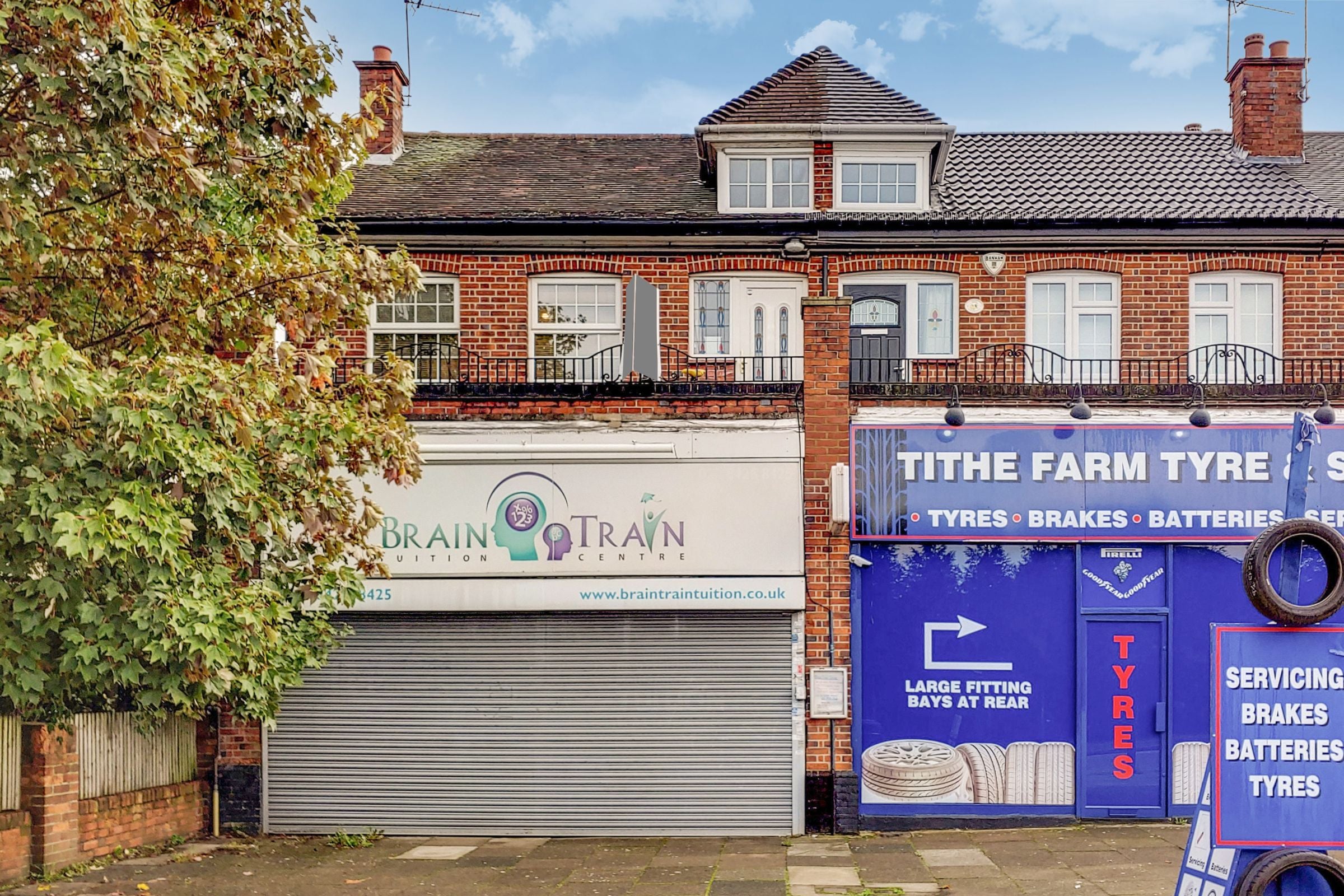 Flat Alexandra Avenue in Greater London