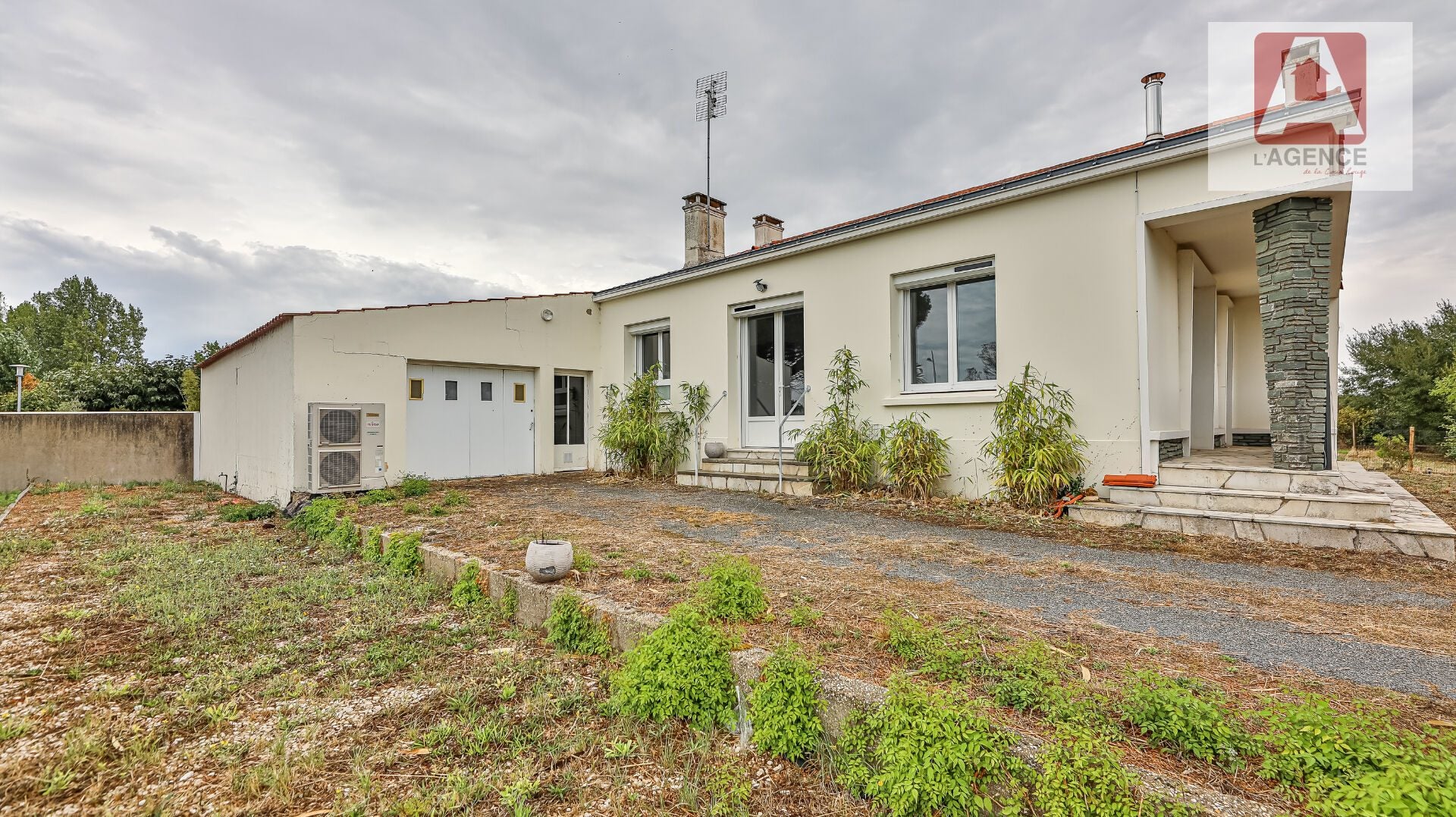 House Chemin de Bel-Air in Le Perrier