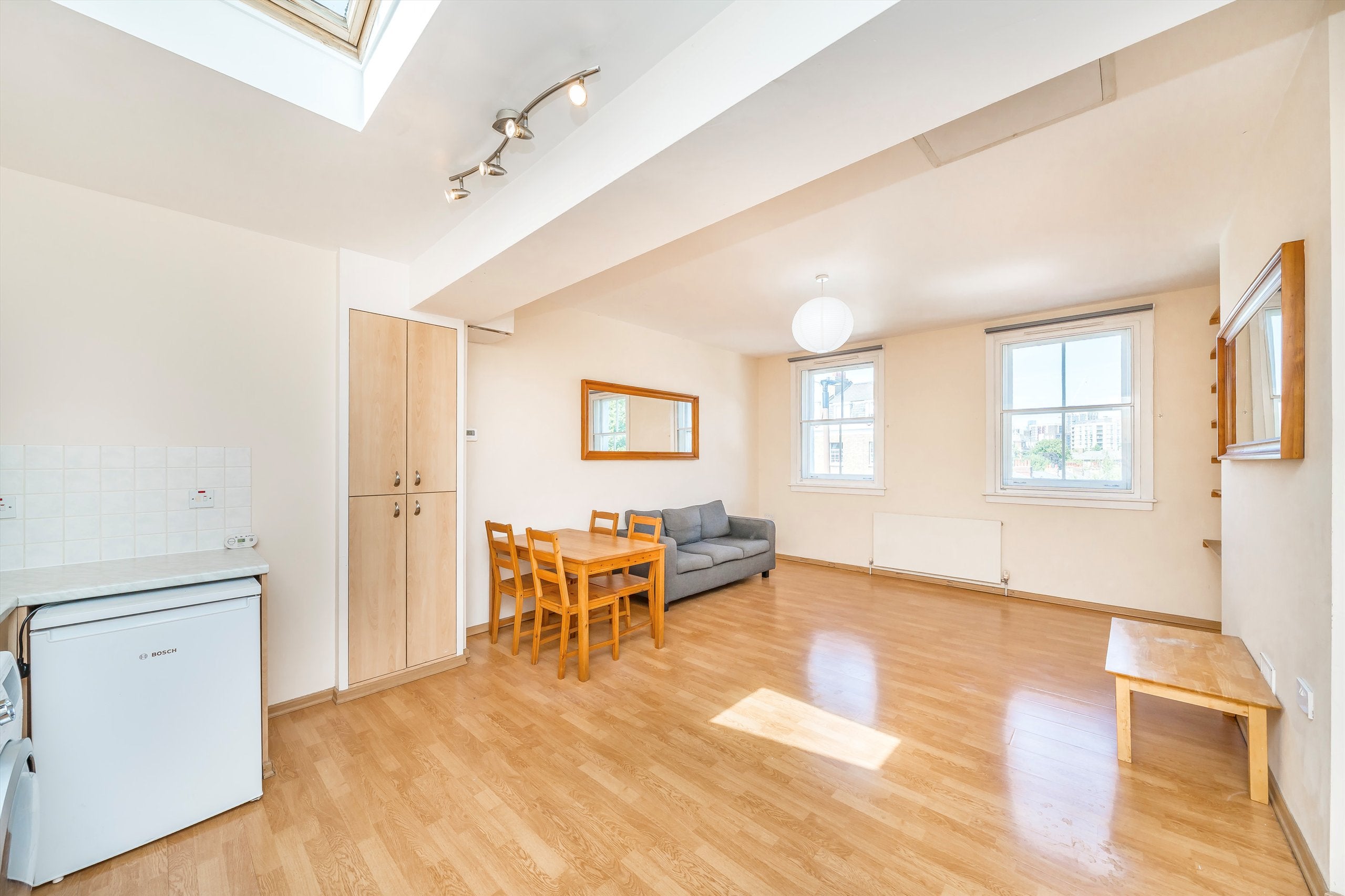 Flat Blackheath Road in Greater London