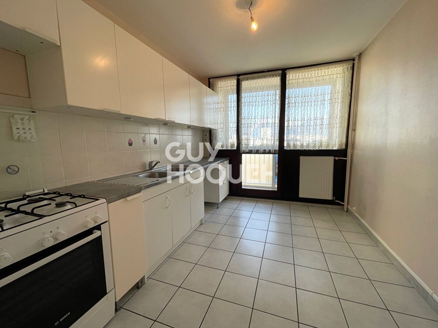 Appartement Allée de Roussillon à Échirolles