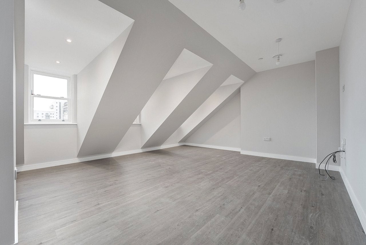 Flat Bank Mews in Greater London