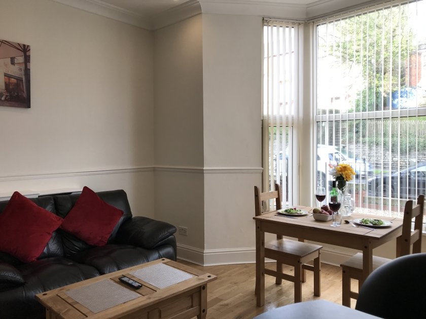 Flat Sketty Road in Swansea