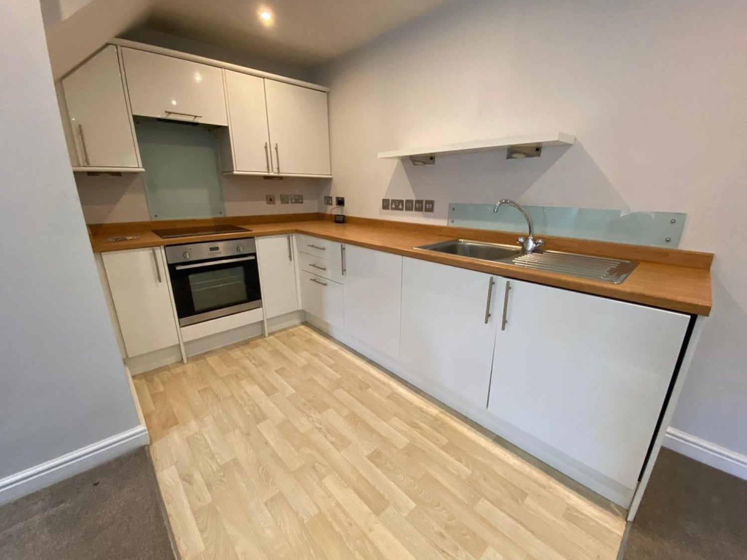 Flat Swan Street in Royal Leamington Spa