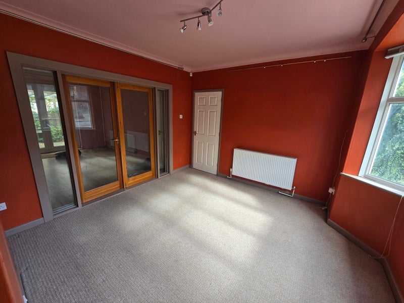 House Caythorpe Rise in Nottingham