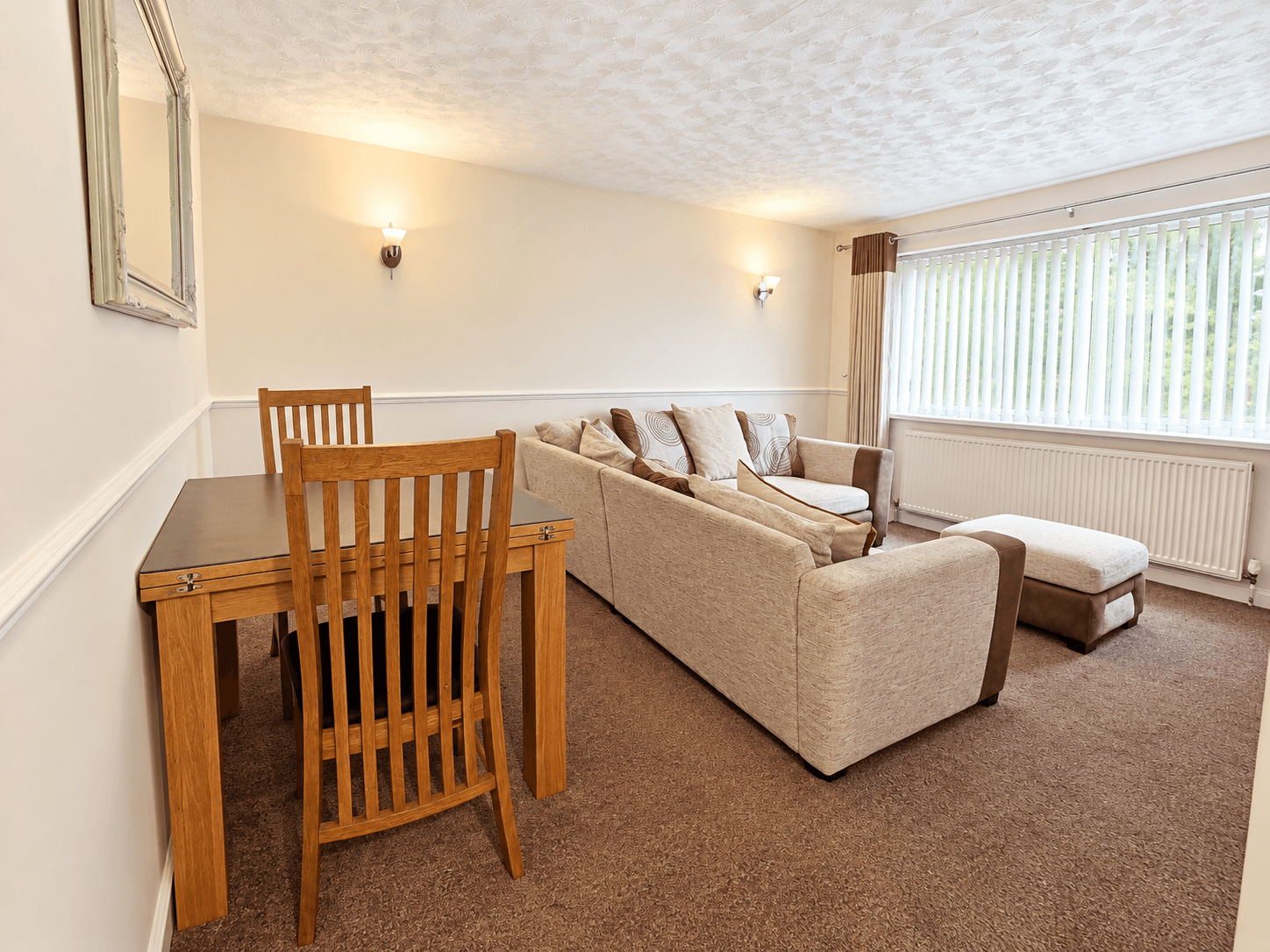 Flat Shirlett Close in Coventry