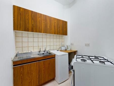 Flat Wardlaw Place in City of Edinburgh