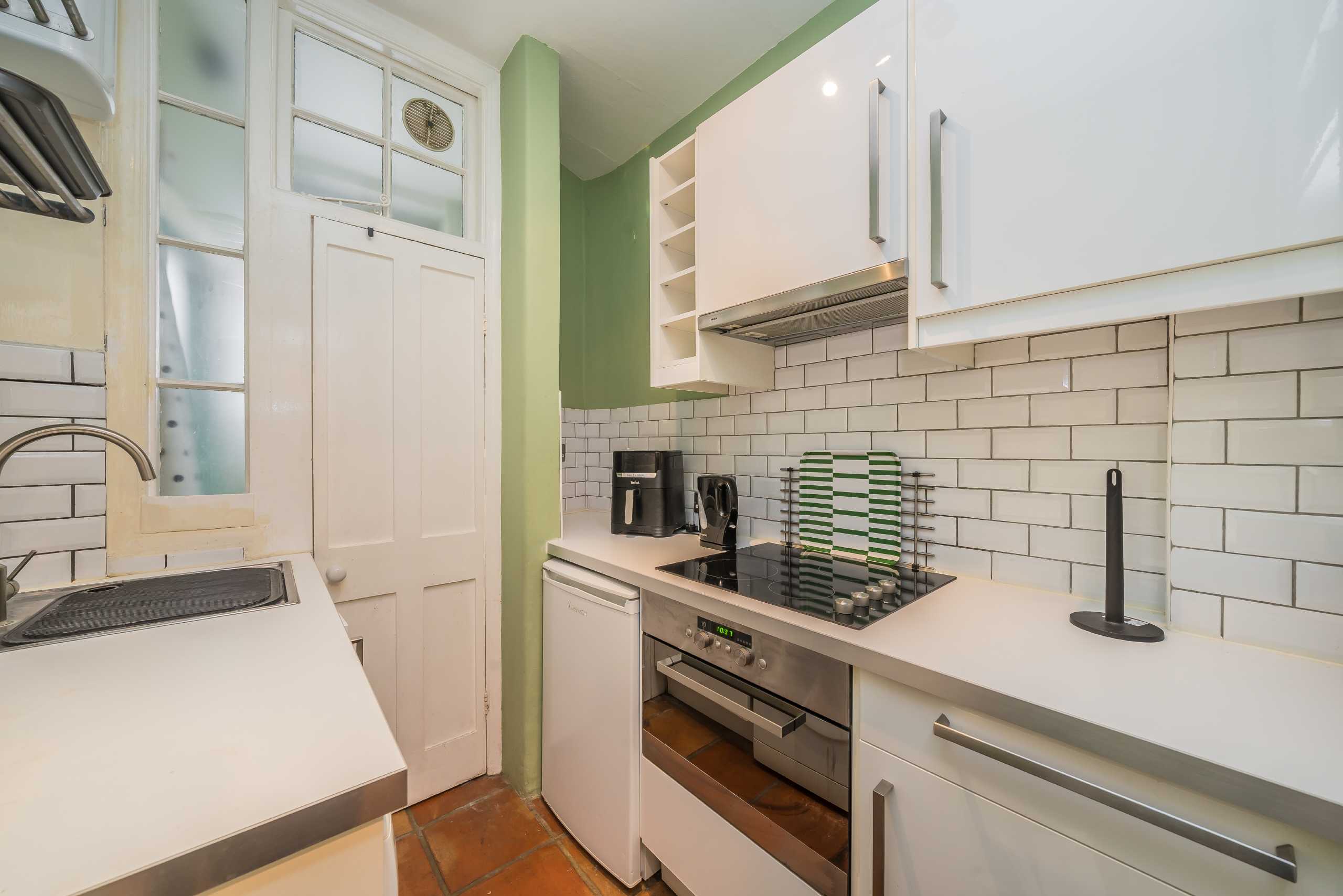 Flat Tavistock Place in Greater London