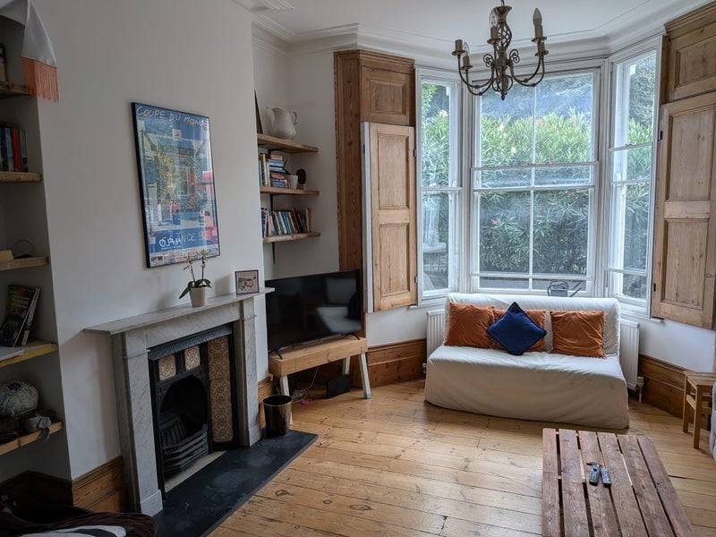 Flat Graham Road in Greater London