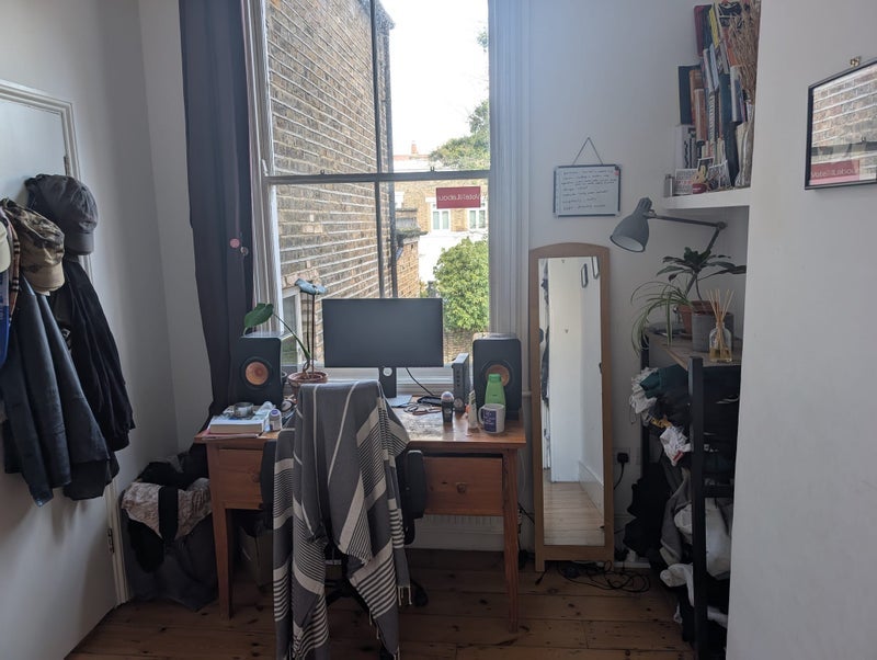 Flat Graham Road in Greater London