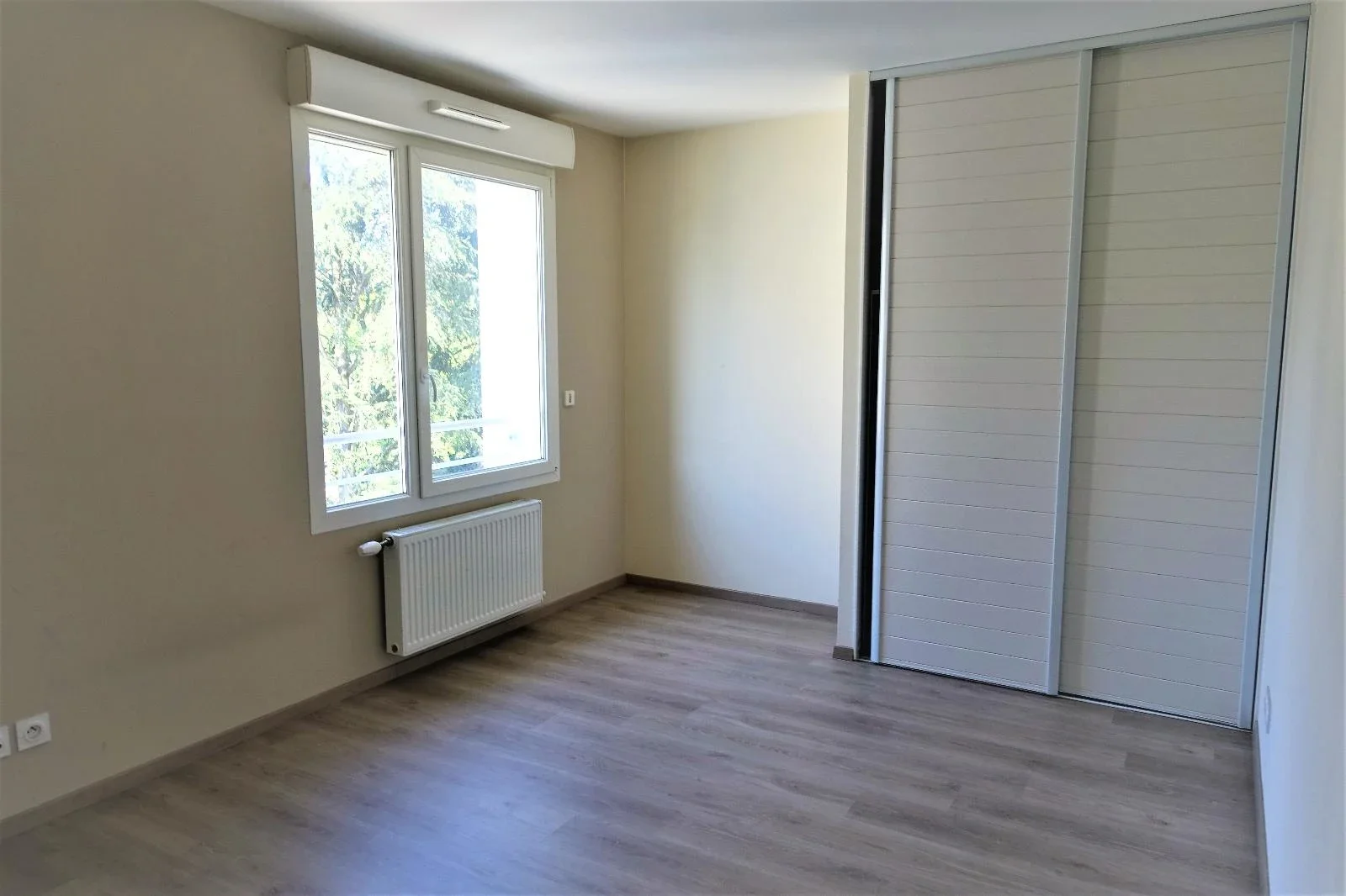 Appartement Rue Louis Neel à Saint-Égrève