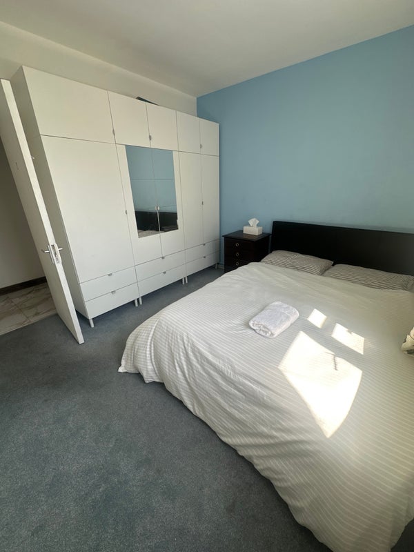Room Belthorn Crescent in Greater London