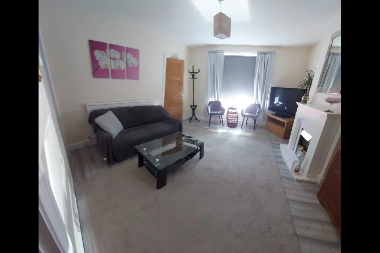 Flat Bromhedge in Greater London