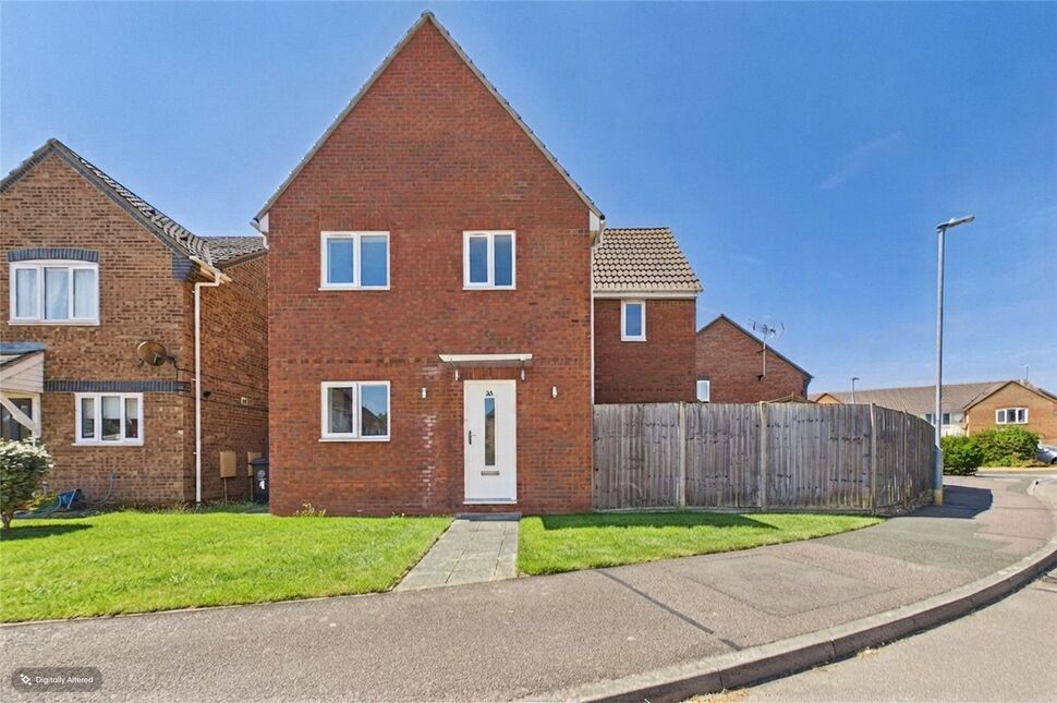 House Lindisfarne Way in Thrapston