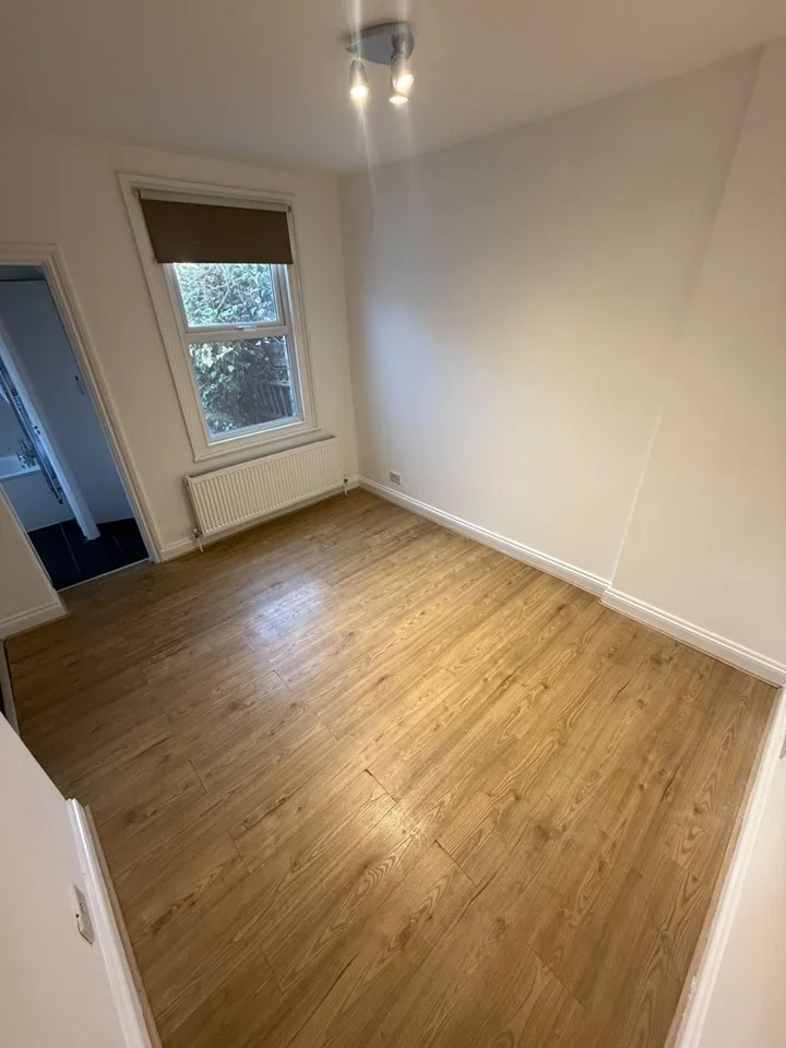 House Lordship Lane in Greater London