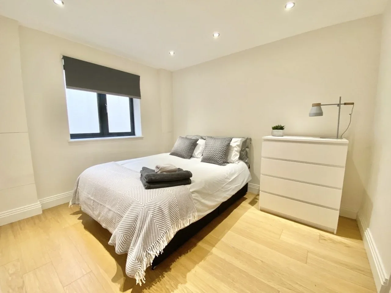 Room Lotus Mews in Greater London
