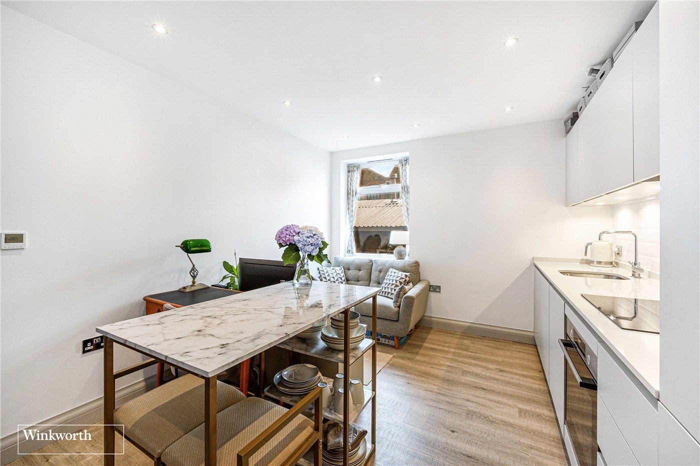 Flat Heathfield Terrace in Greater London