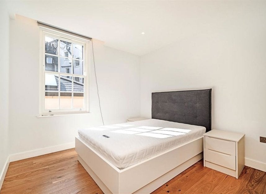 Flat Marylebone Lane in City of Westminster