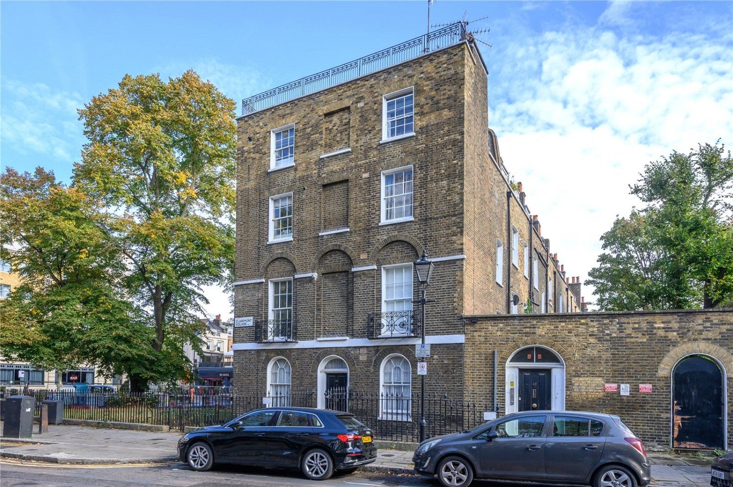 Flat Claremont Square in Greater London