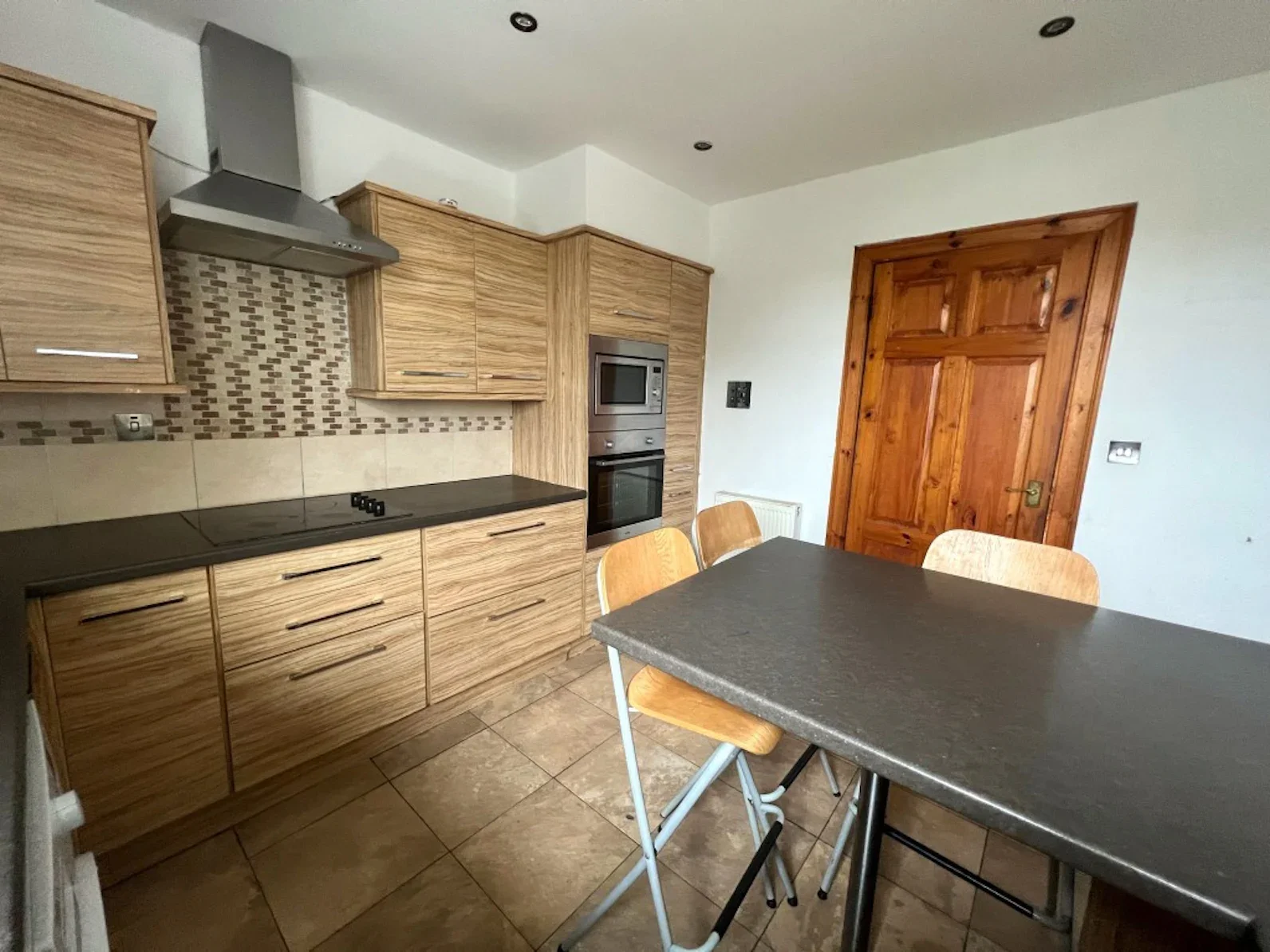 House Rosebery Crescent in Gorebridge