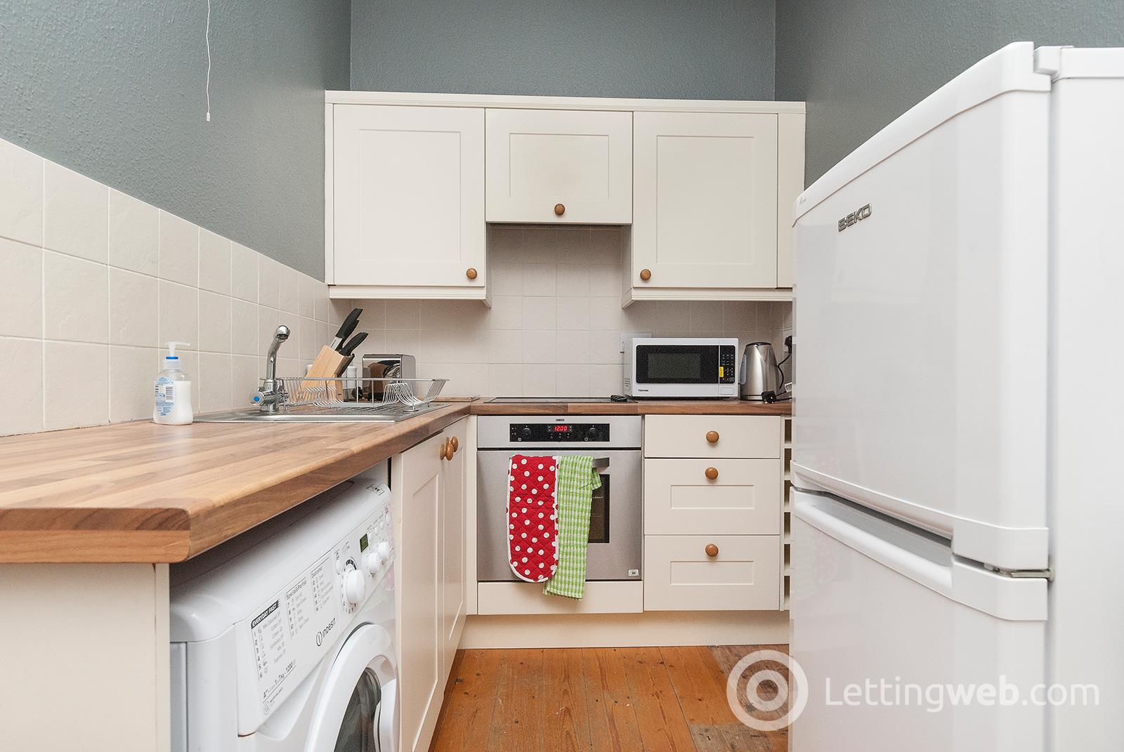 Flat Orwell Place in City of Edinburgh