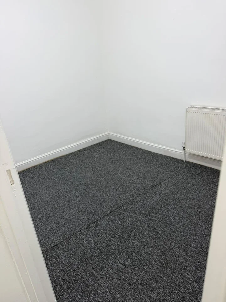 Room Kingsley Road in Greater London
