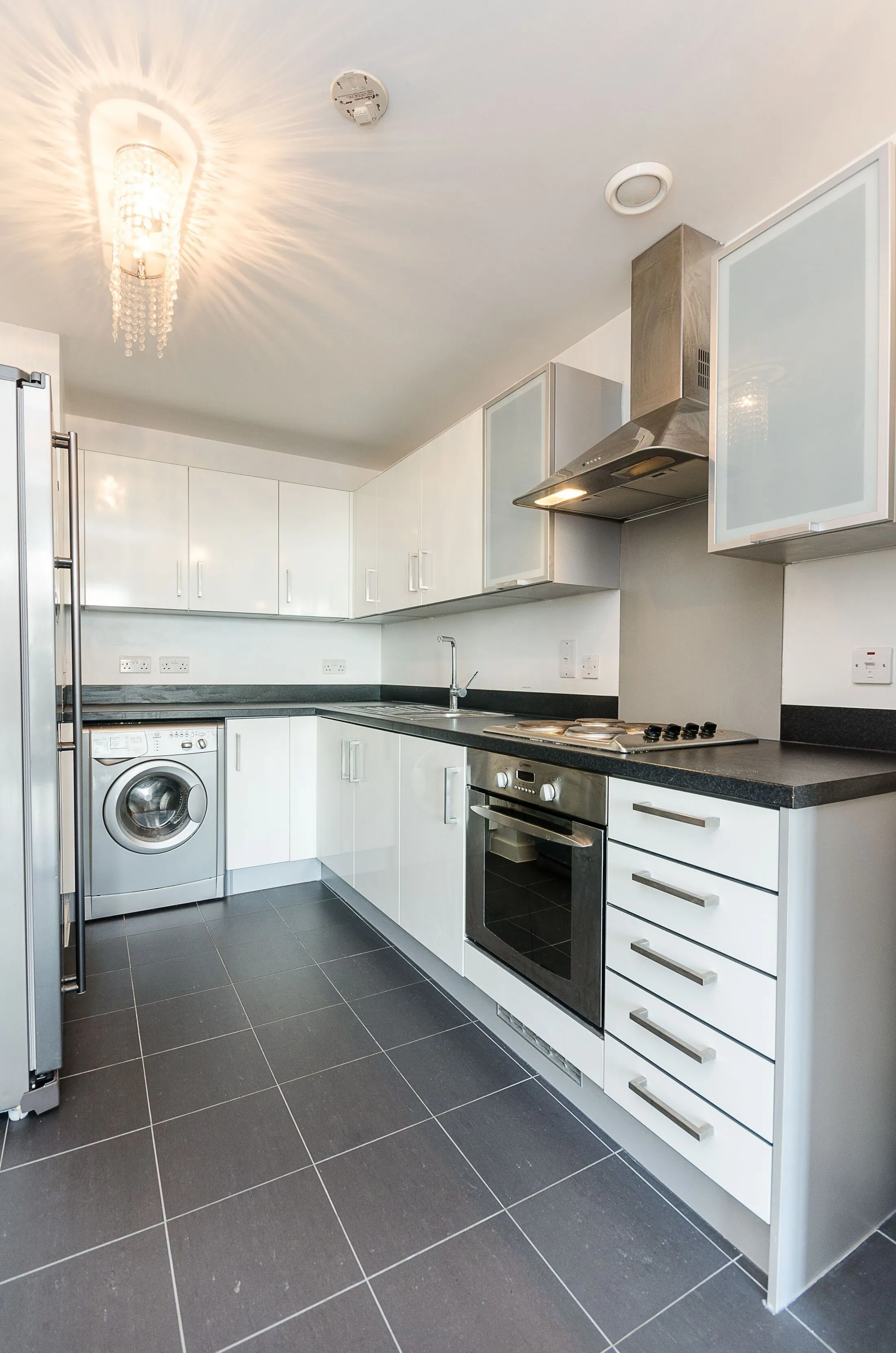 Flat Gatliff Road in City of Westminster
