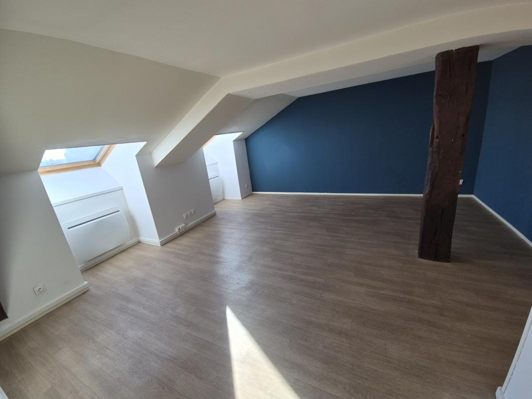 Flat Rue de l'Arsenal in Rocroi