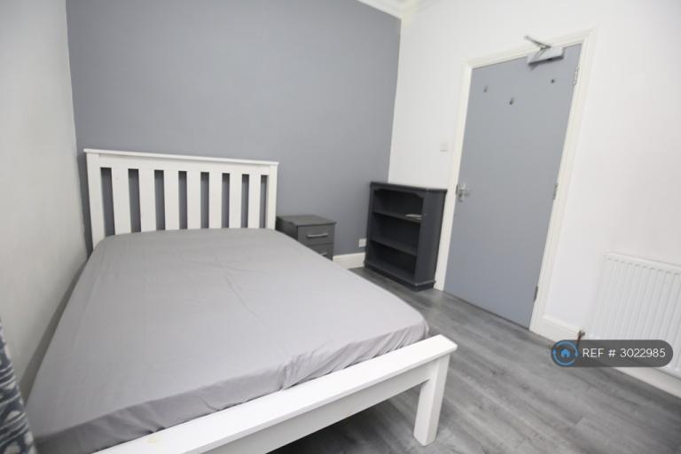 Room Chester Street in Coventry