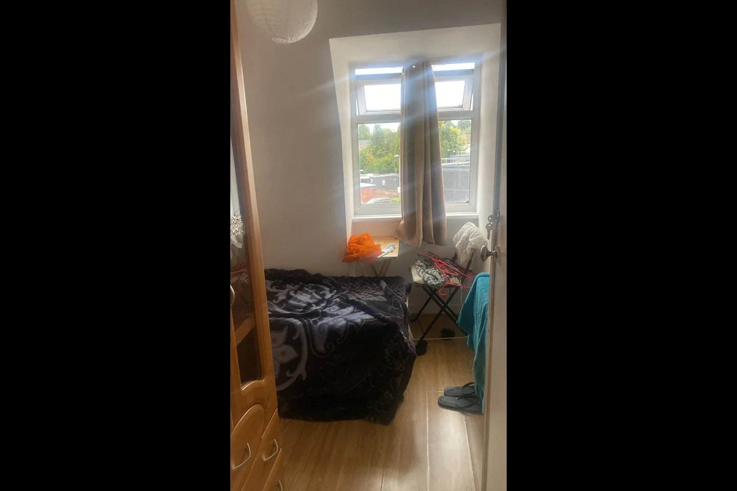 Room Purley Way in Greater London
