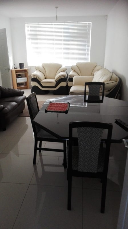 Room Crayle Street in Slough