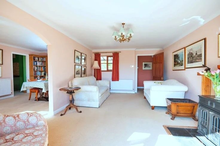House B4518 in Llanidloes
