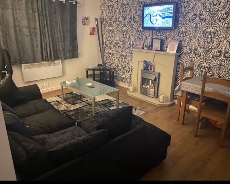 Flat Cumberland Place in Greater London