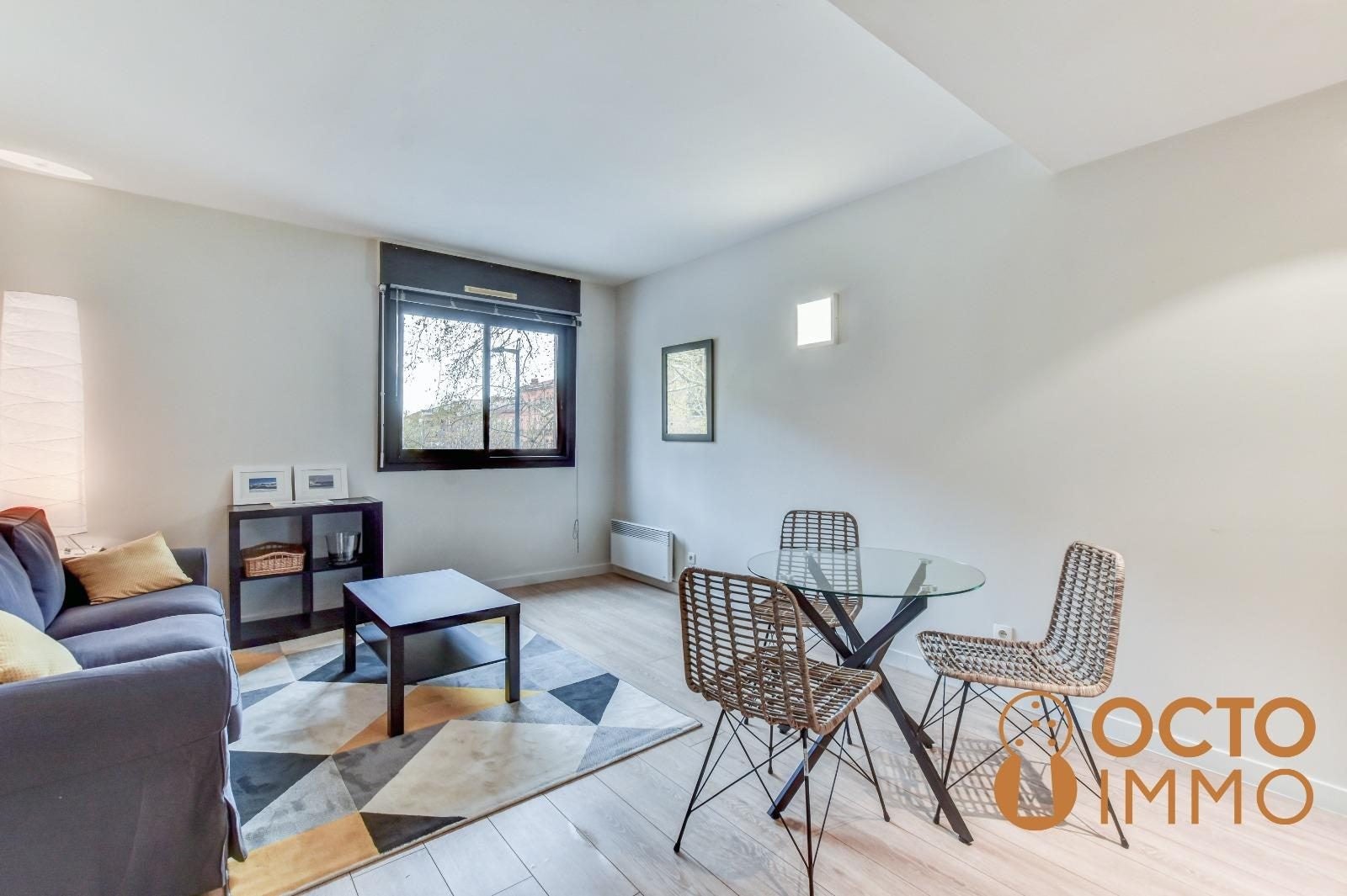 Flat Place Saint-Aubin in Toulouse