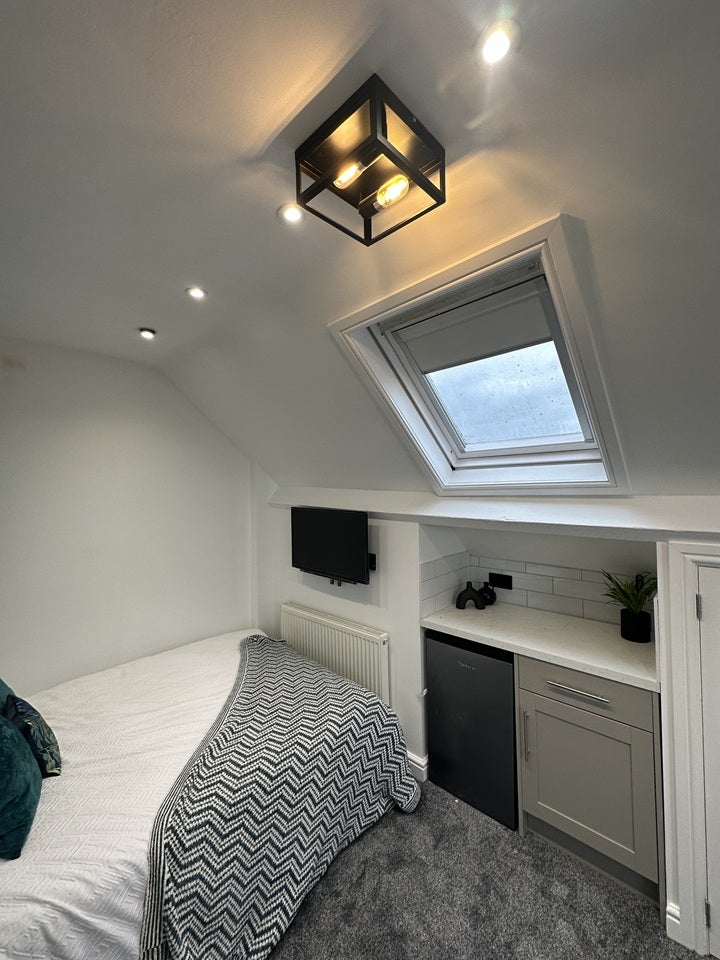 Room Winstanley Road in Wellingborough