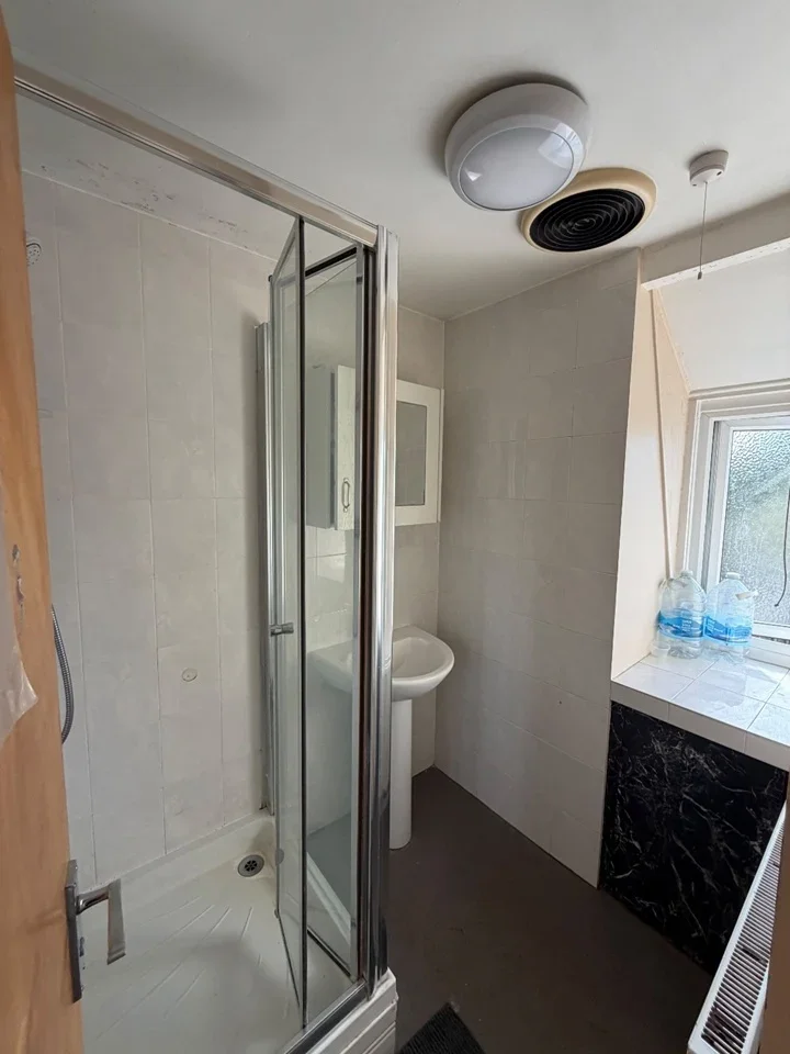 Room Blackthorne Close in Welwyn Hatfield