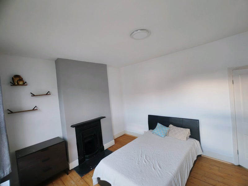 Room Falcon Street in Greater London
