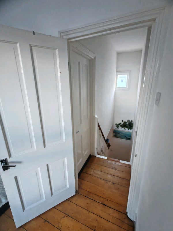 Room Falcon Street in Greater London
