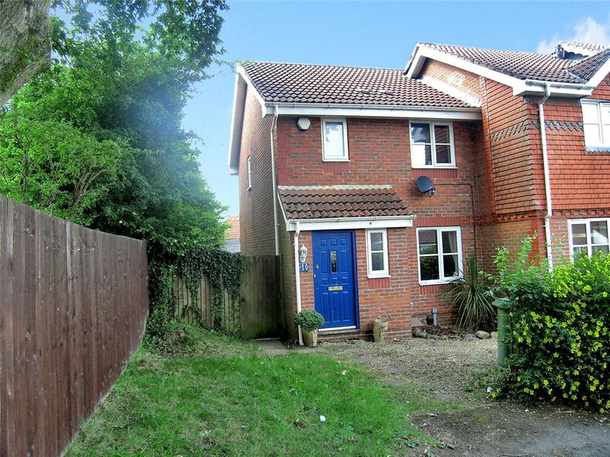 House Jaycroft Close in Cardiff