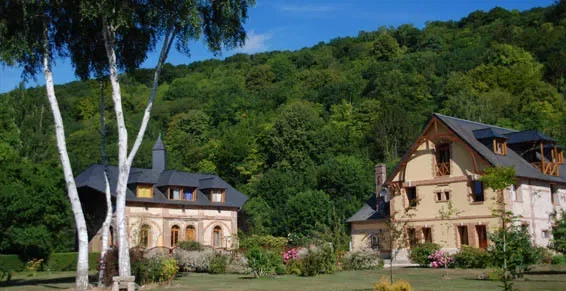 Room D 321 in Douville-sur-Andelle