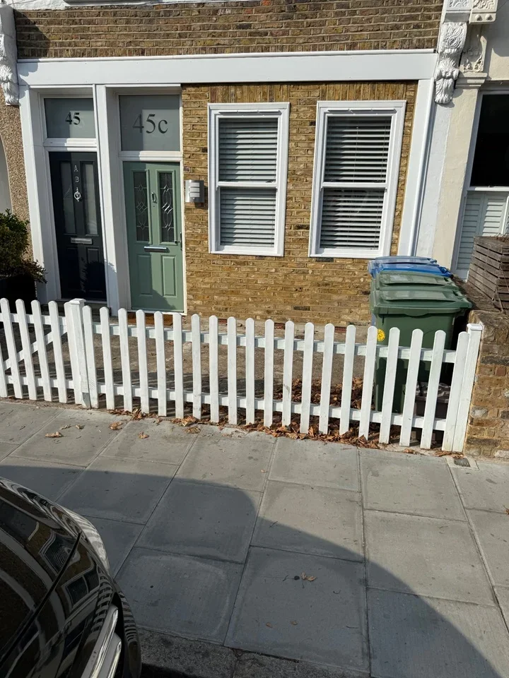 Flat Upland Road in Greater London