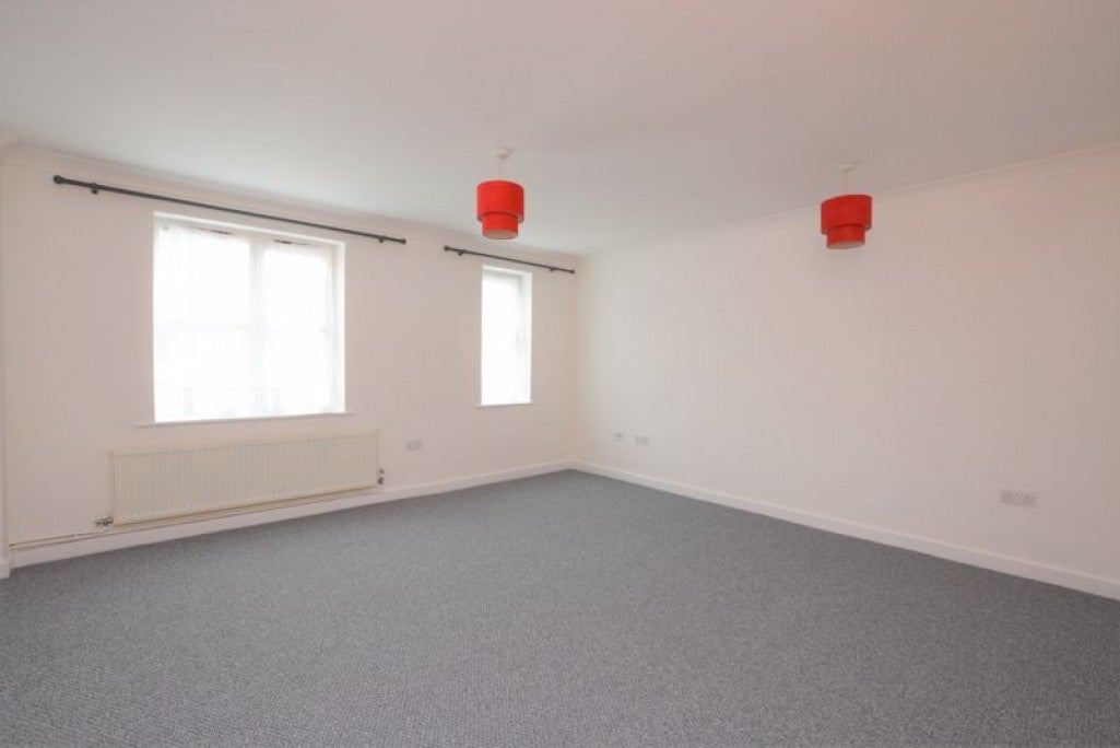 Flat Sangam Close in Greater London
