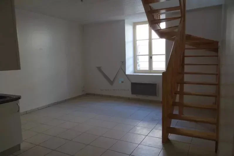 Appartement Rue du Faubourg à Rochemaure