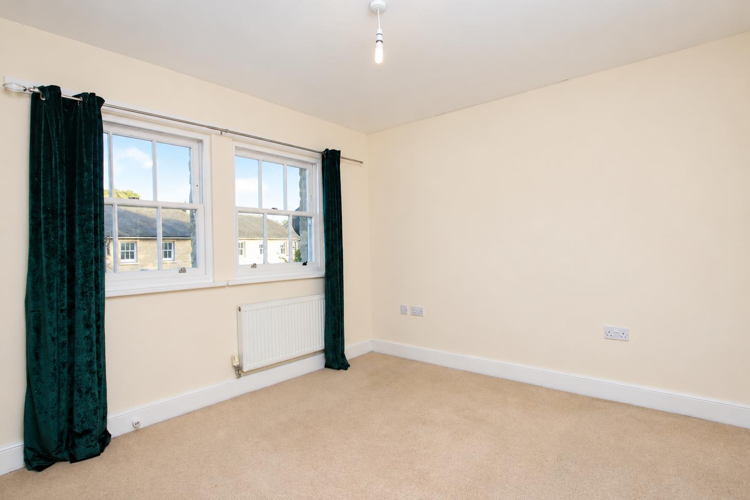 Flat Bathwick Street in Bath
