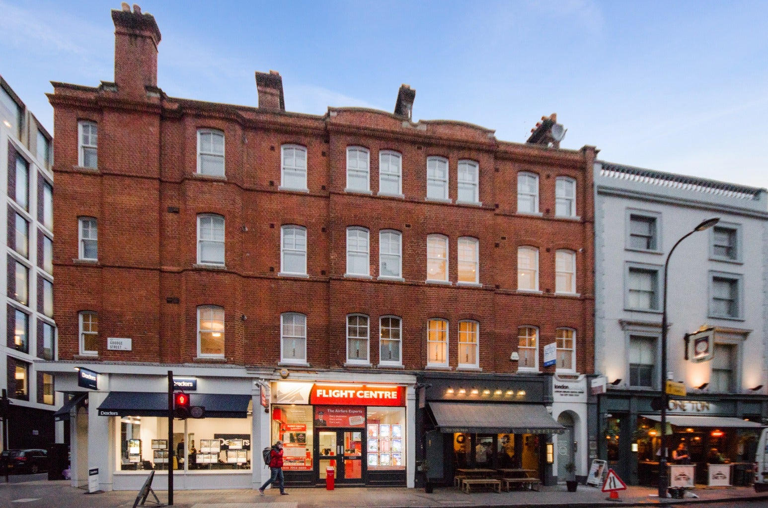 Flat Goodge Street in Greater London
