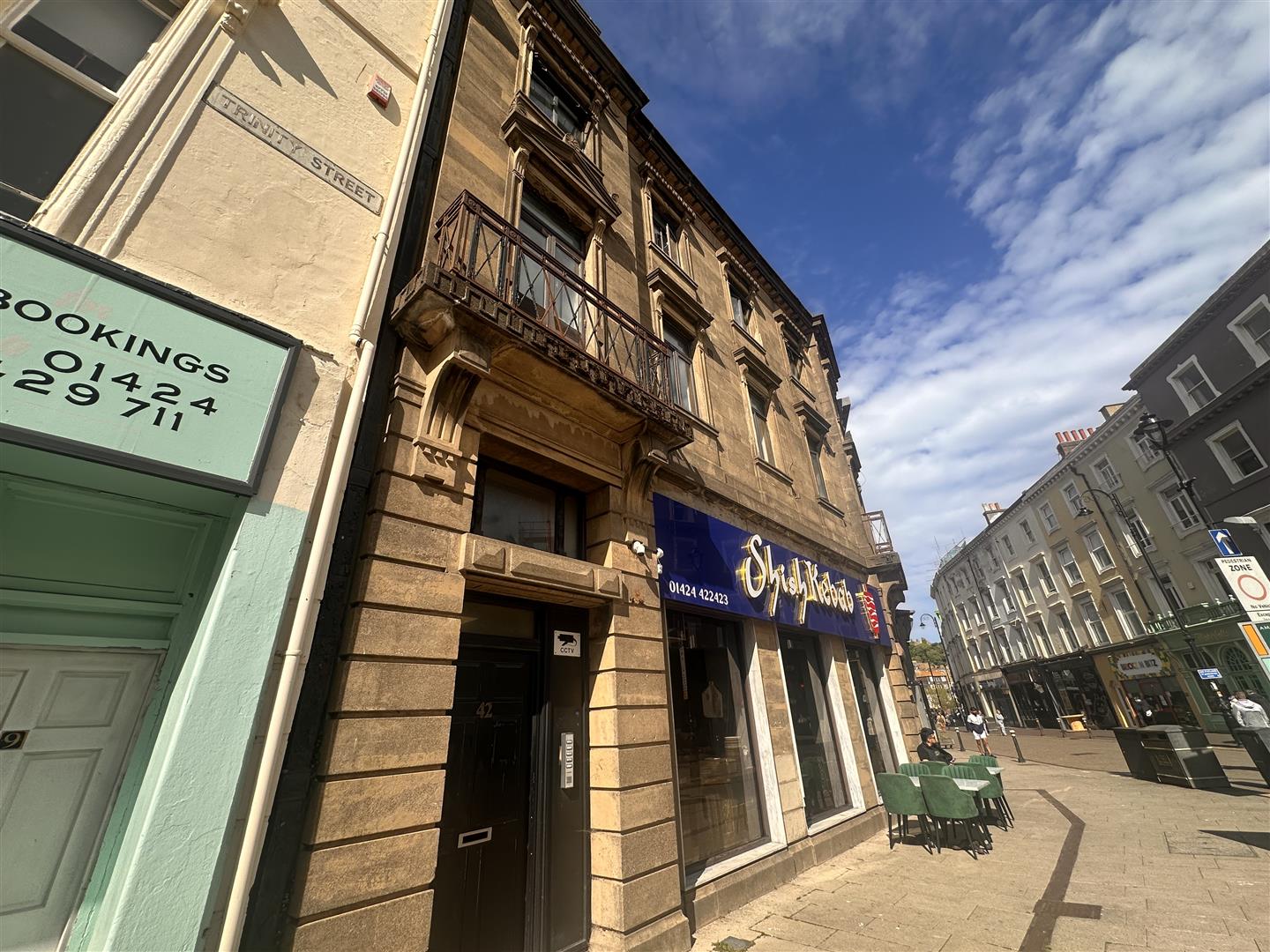 Flat Robertson Street in St Leonards
